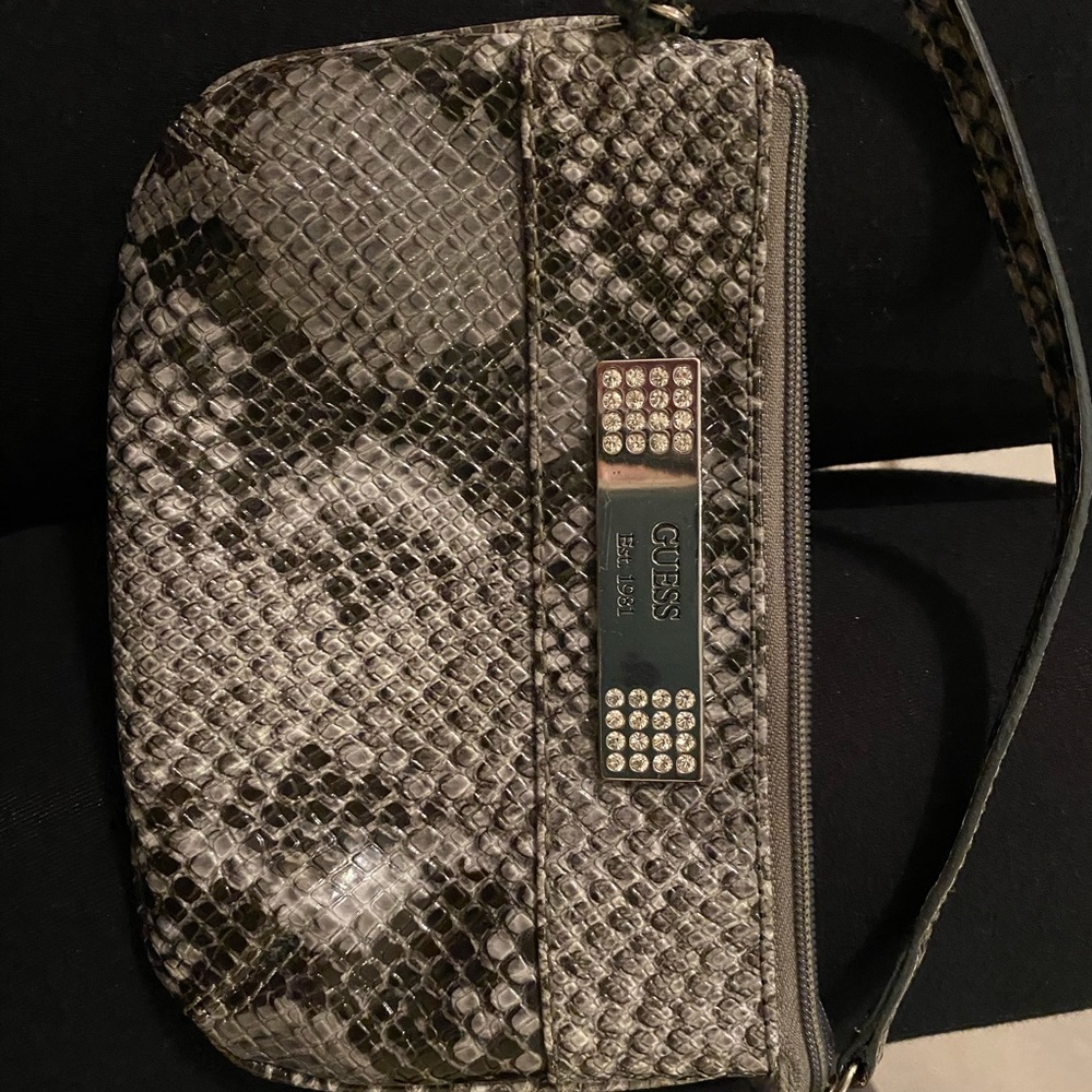 Guess wristlet